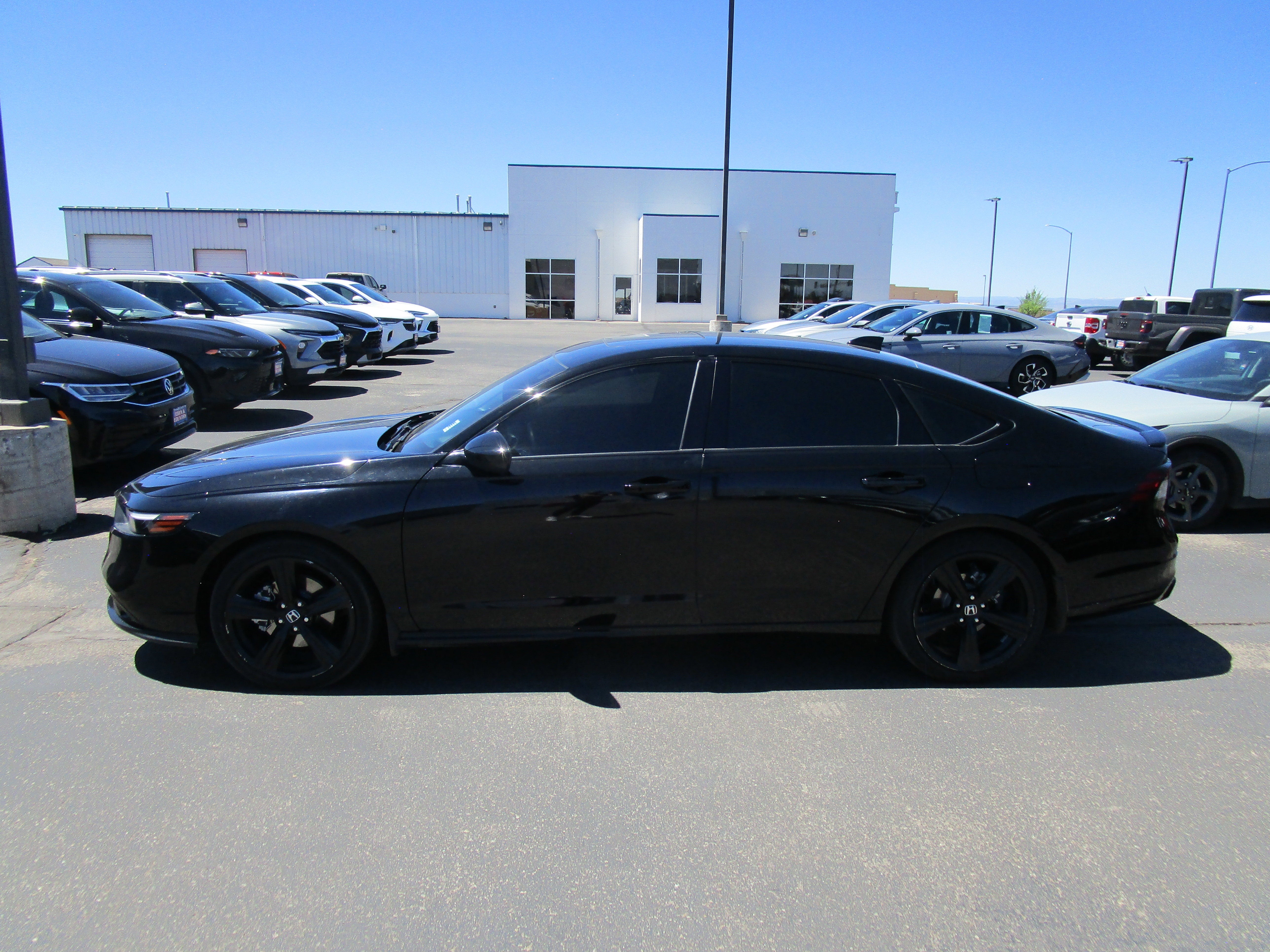 2023 Honda Accord Hybrid Sport-L