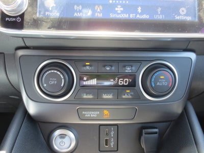 2025 Nissan LEAF S