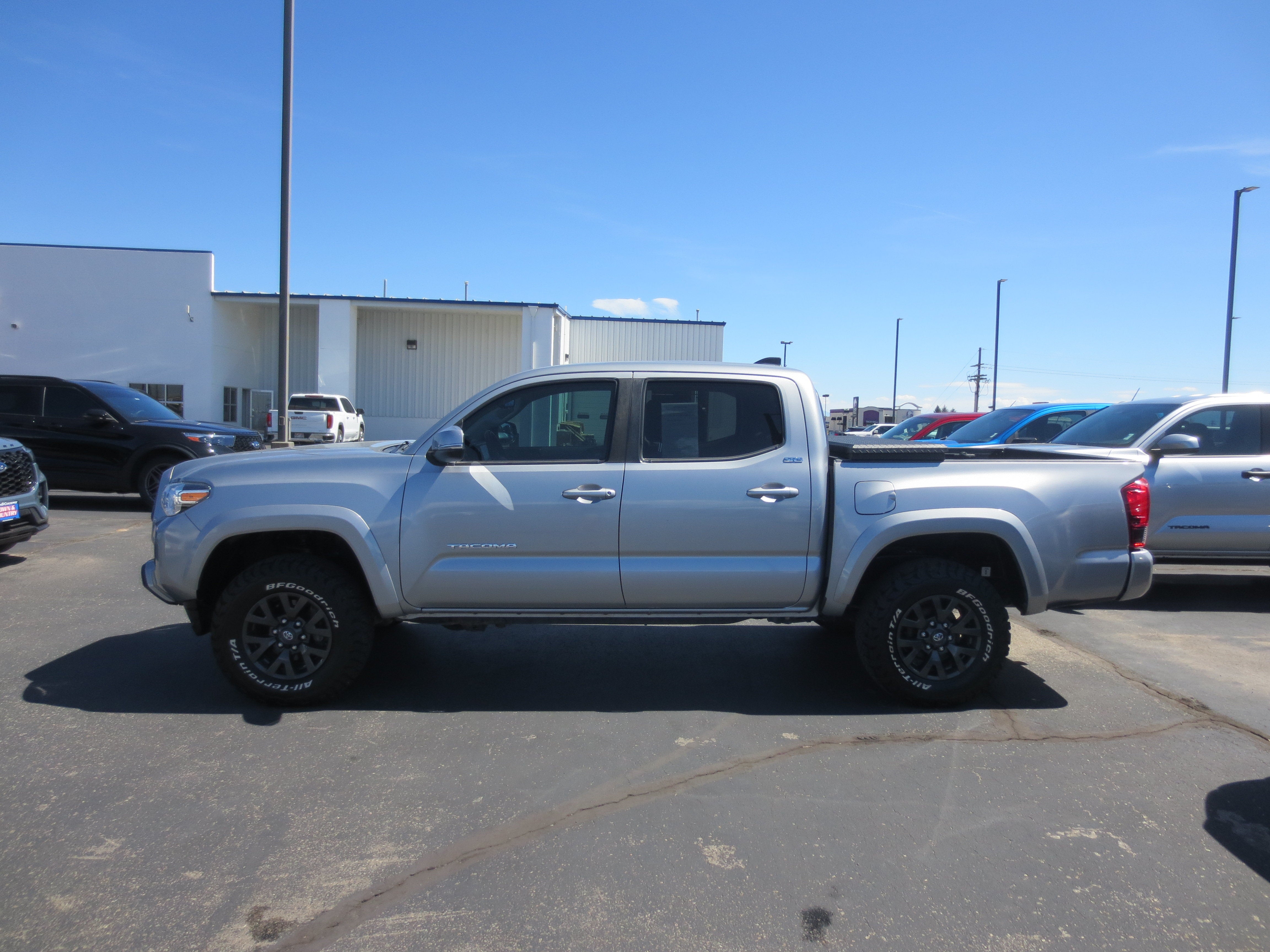 2021 Toyota Tacoma 4WD SR