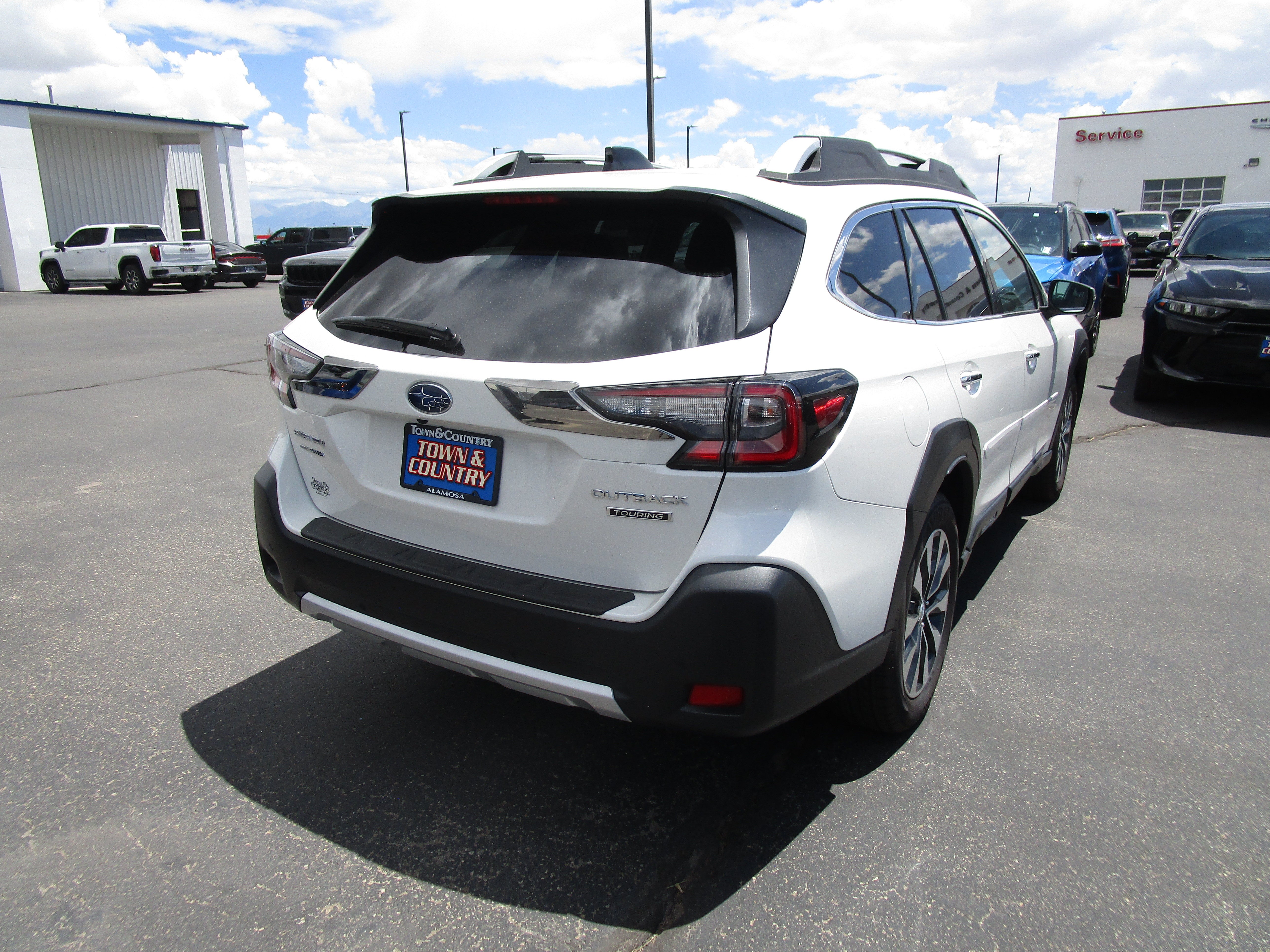 2025 Subaru Outback Touring
