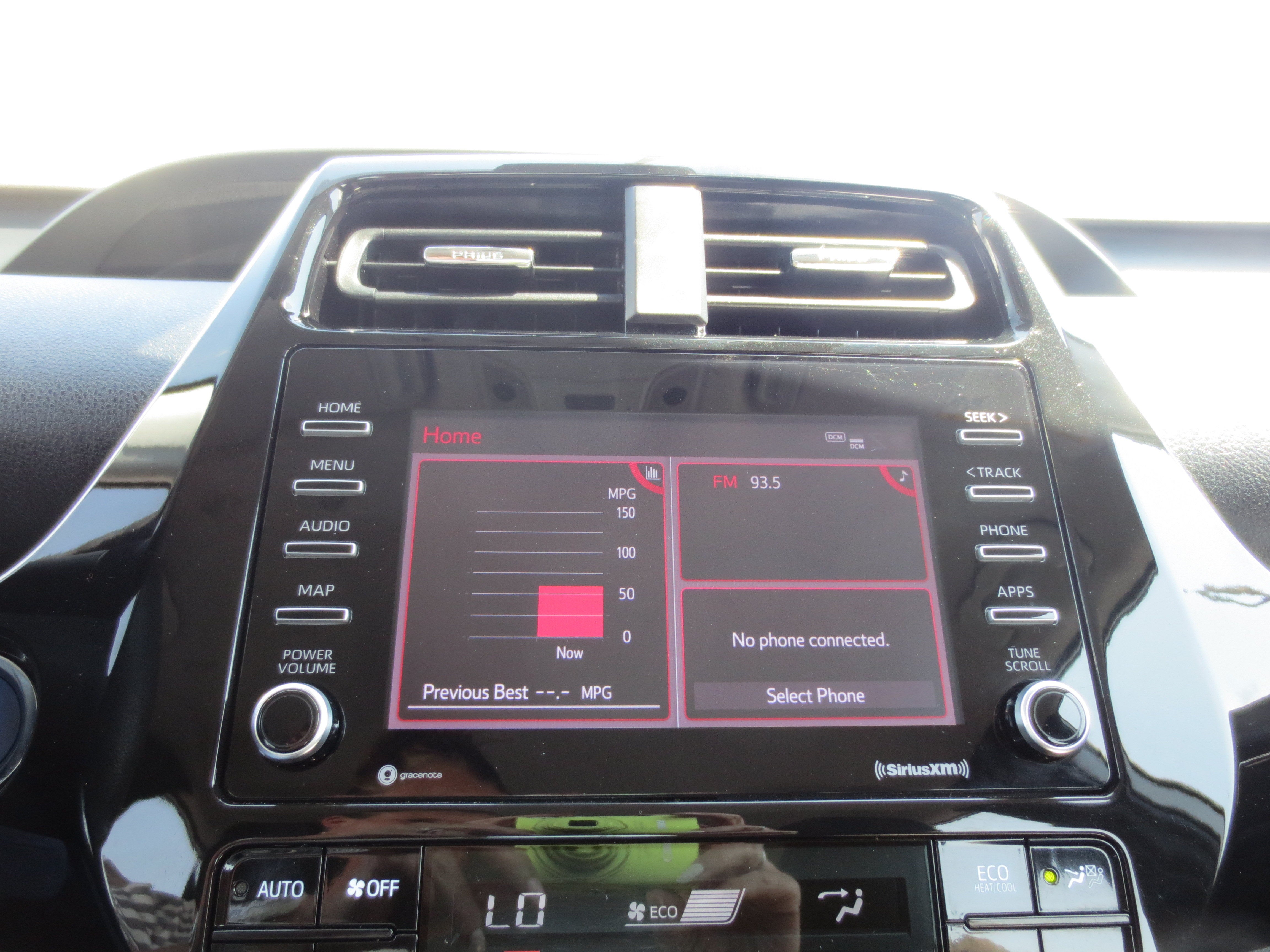 2022 Toyota Prius L Eco